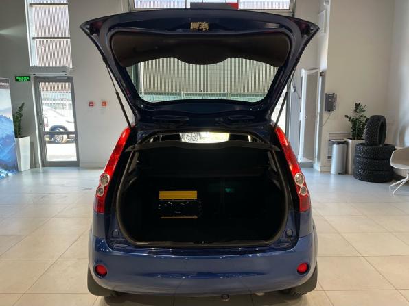 Ford Fiesta Mk5 с пробегом 2006 года, цена 590 000 рублей, 155479 км, хэтчбек, Автокод Объявления