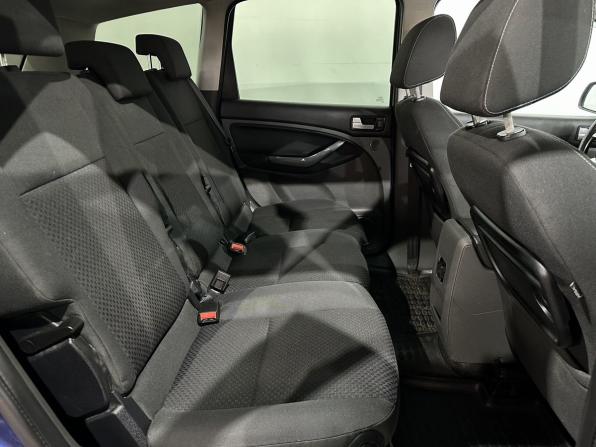Ford C-MAX I Рестайлинг с пробегом 2009 года, цена 470 000 рублей, 214675 км, компактвэн, Автокод Объявления