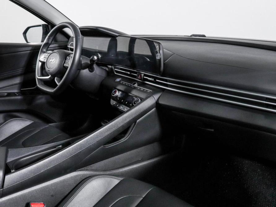 Hyundai Elantra VII (CN7) Рестайлинг Москва  - изображение 9