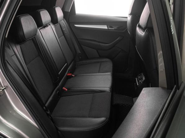Skoda Karoq I с пробегом 2021 года, цена 2 469 000 рублей, 108834 км, внедорожник, Автокод Объявления