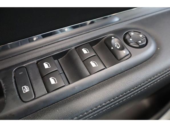 Peugeot 3008 I Рестайлинг с пробегом 2016 года, цена 1 064 000 рублей, 138019 км, внедорожник, Автокод Объявления