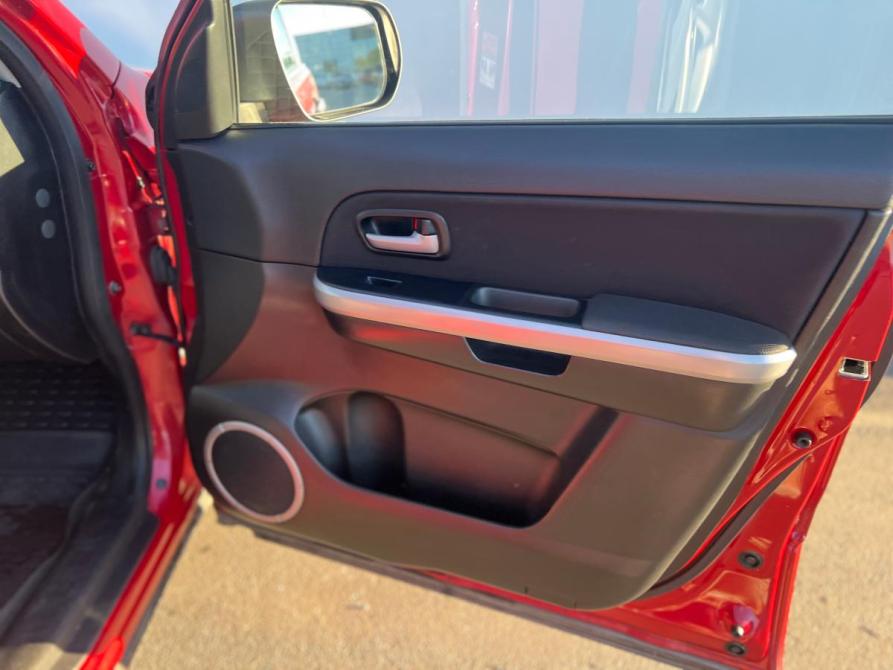 Suzuki Grand Vitara II Рестайлинг Санкт-Петербург  - изображение 9