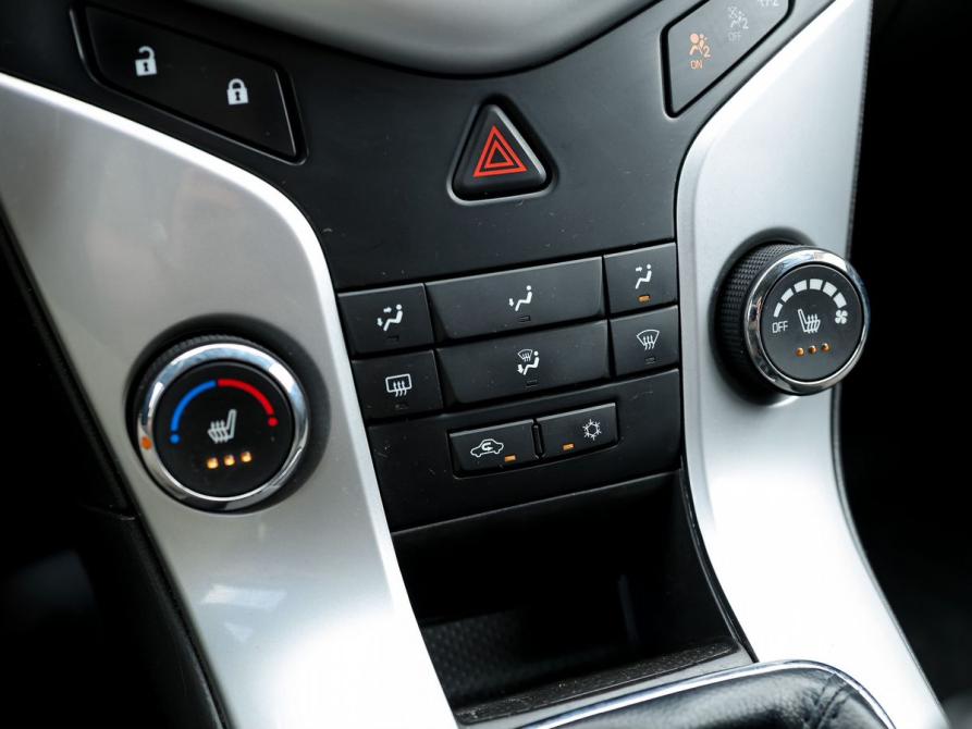 Chevrolet Cruze I Рестайлинг Ижевск  - изображение 18