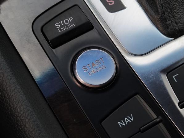 Audi Q7 I (4L) Рестайлинг с пробегом 2011 года, цена 2 355 000 рублей, 137500 км, внедорожник, Автокод Объявления
