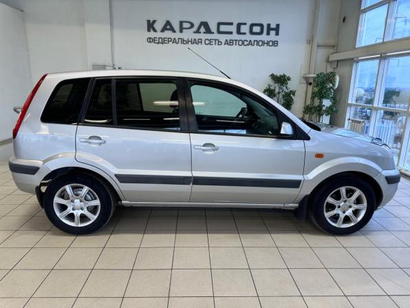 Ford Fusion I Рестайлинг с пробегом 2007 года, цена 565 000 рублей, 123000 км, хэтчбек, Автокод Объявления