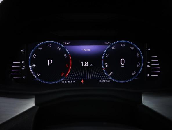 Skoda Rapid II с пробегом 2021 года, цена 1 699 000 рублей, 134408 км, лифтбек, Автокод Объявления