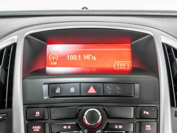 Opel Astra J Рестайлинг с пробегом 2012 года, цена 872 000 рублей, 181391 км, хэтчбек, Автокод Объявления