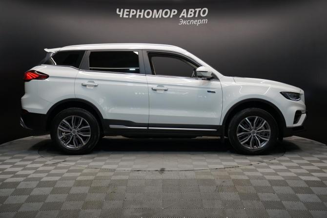 Geely Atlas Pro с пробегом 2022 года, цена 2 280 000 рублей, 44543 км, внедорожник, Автокод Объявления