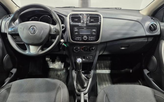 Renault Sandero II с пробегом 2017 года, цена 779 000 рублей, 199339 км, хэтчбек, Автокод Объявления