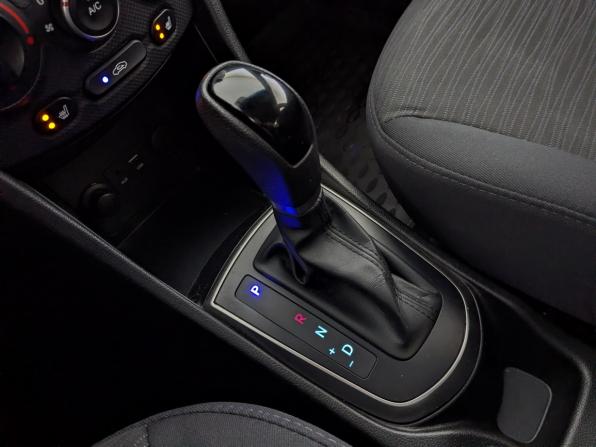 Hyundai Solaris I Рестайлинг с пробегом 2016 года, цена 1 295 000 рублей, 76207 км, седан, Автокод Объявления