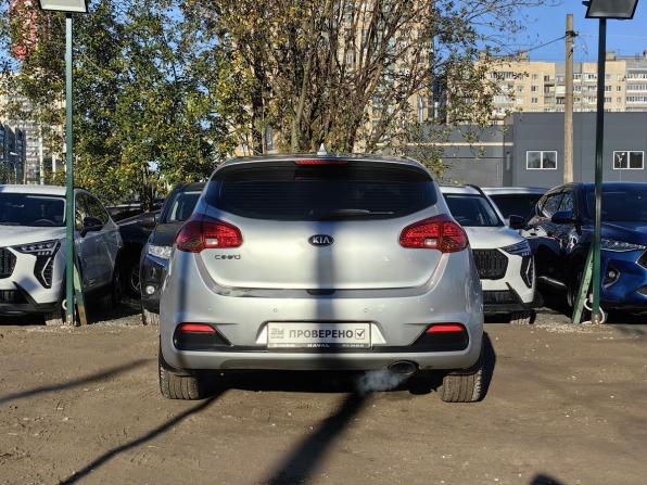 Kia Ceed II с пробегом 2012 года, цена 1 009 000 рублей, 167000 км, хэтчбек, Автокод Объявления