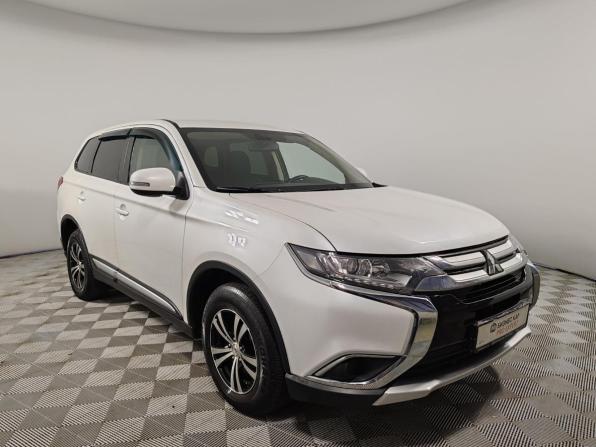 Mitsubishi Outlander III Рестайлинг 2 с пробегом 2017 года, цена 1 929 000 рублей, 154087 км, внедорожник, Автокод Объявления