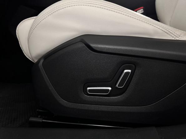 Geely Atlas II с пробегом 2023 года, цена 2 575 000 рублей, 27000 км, внедорожник, Автокод Объявления