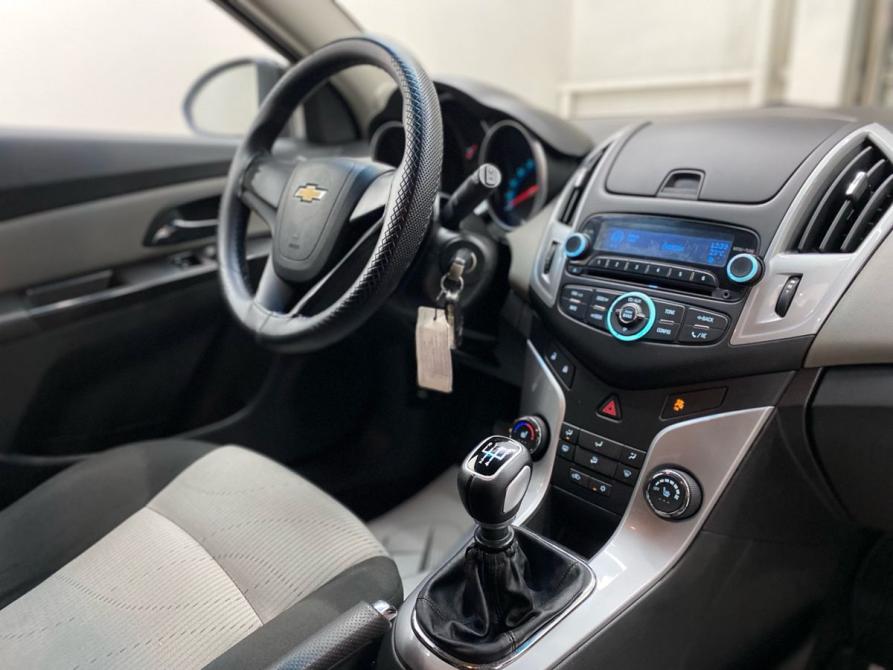 Chevrolet Cruze I Рестайлинг Энгельс  - изображение 35