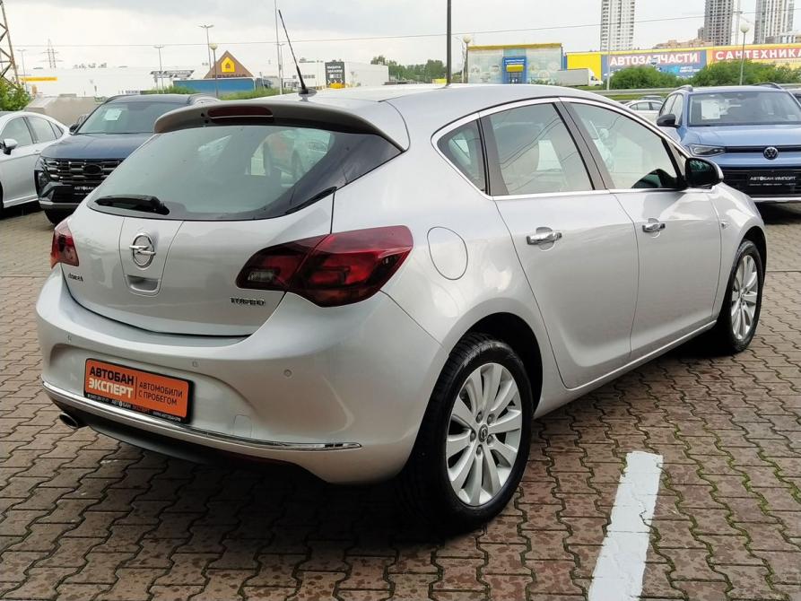 Opel Astra J Рестайлинг Екатеринбург  - изображение 4