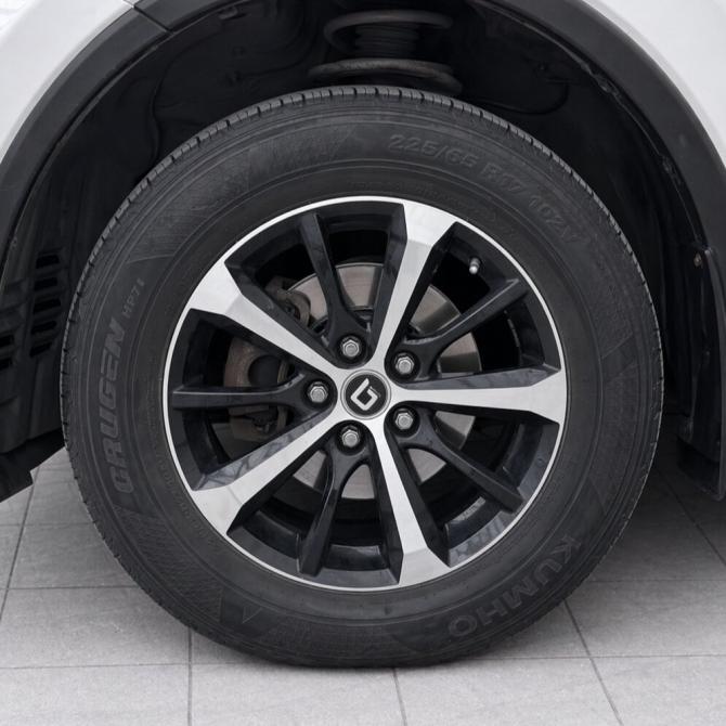 Toyota RAV4 IV (XA40) Рестайлинг Москва  - изображение 16