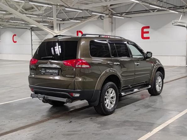 Mitsubishi Pajero Sport II Рестайлинг с пробегом 2015 года, цена 2 000 000 рублей, 193286 км, внедорожник, Автокод Объявления