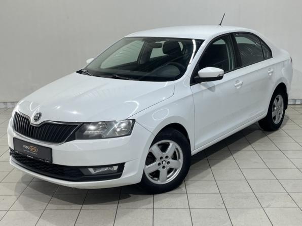 Skoda Rapid I с пробегом 2017 года, цена 995 900 рублей, 192849 км, лифтбек, Автокод Объявления
