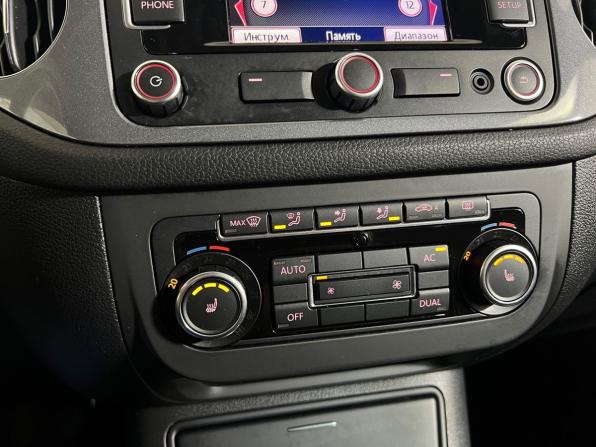 Volkswagen Tiguan I Рестайлинг с пробегом 2011 года, цена 1 138 800 рублей, 249919 км, внедорожник, Автокод Объявления