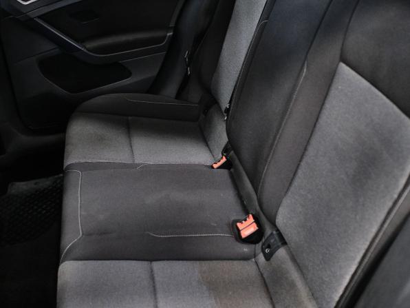 Volkswagen Golf VII с пробегом 2014 года, цена 963 000 рублей, 80211 км, хэтчбек, Автокод Объявления