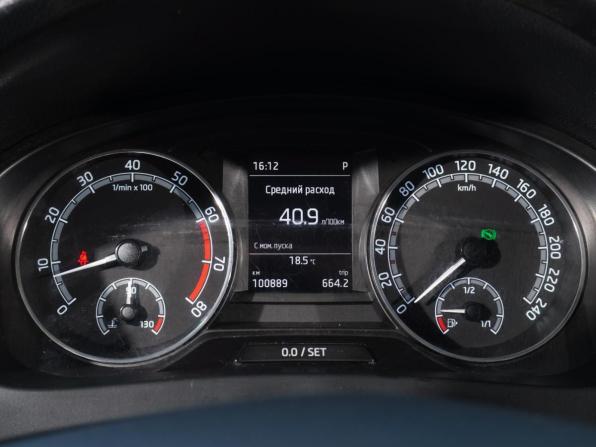 Skoda Rapid I Рестайлинг с пробегом 2018 года, цена 1 248 000 рублей, 100889 км, лифтбек, Автокод Объявления