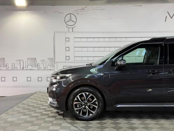 Kia Carnival IV с пробегом 2022 года, цена 3 799 000 рублей, 102000 км, минивэн, Автокод Объявления