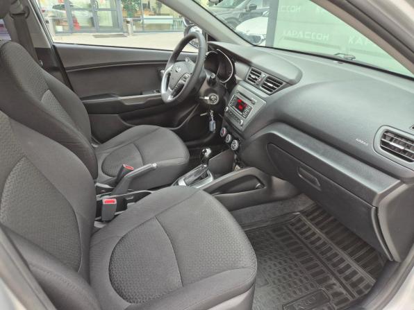 Kia Rio III Рестайлинг с пробегом 2015 года, цена 895 000 рублей, 173387 км, седан, Автокод Объявления