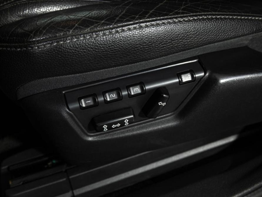 Volvo XC90 I Рестайлинг Санкт-Петербург  - изображение 17