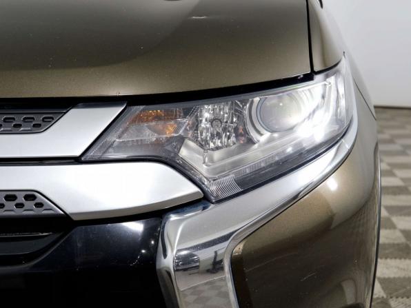 Mitsubishi Outlander III Рестайлинг 2 с пробегом 2018 года, цена 1 698 000 рублей, 156725 км, внедорожник, Автокод Объявления