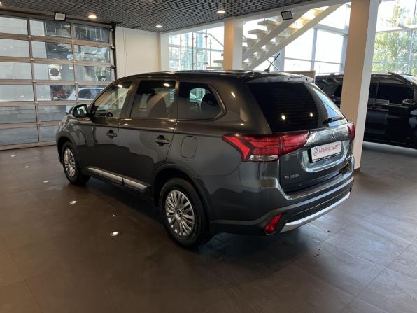 Mitsubishi Outlander III Рестайлинг 2 с пробегом 2016 года, цена 1 855 000 рублей, 117740 км, внедорожник, Автокод Объявления