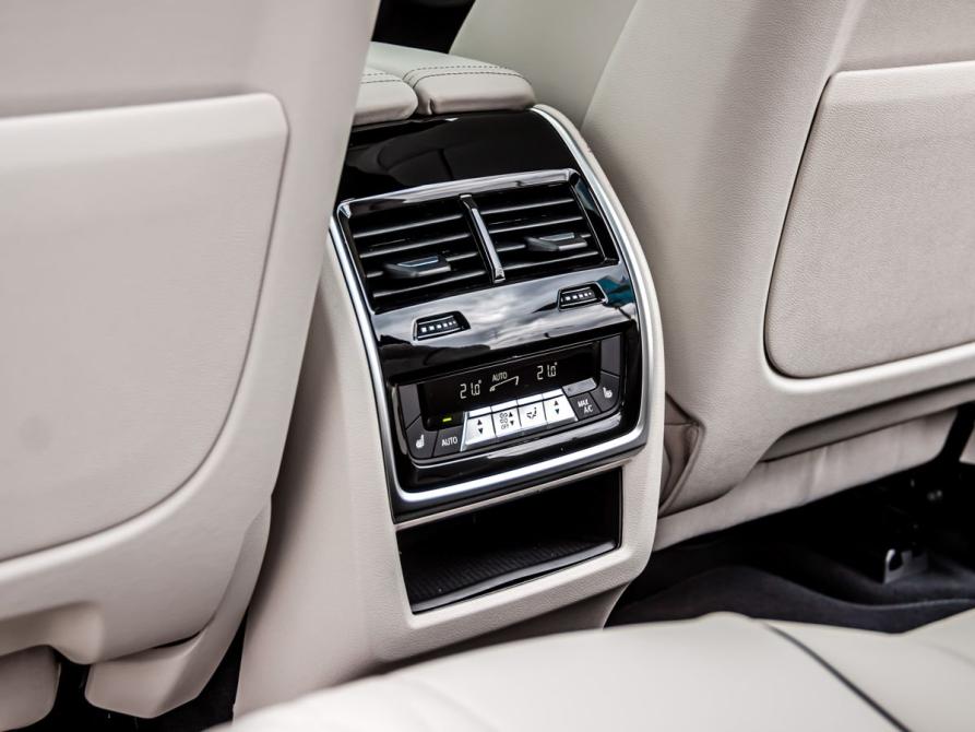 BMW X7 I (G07) Рестайлинг Магнитогорск  - изображение 31