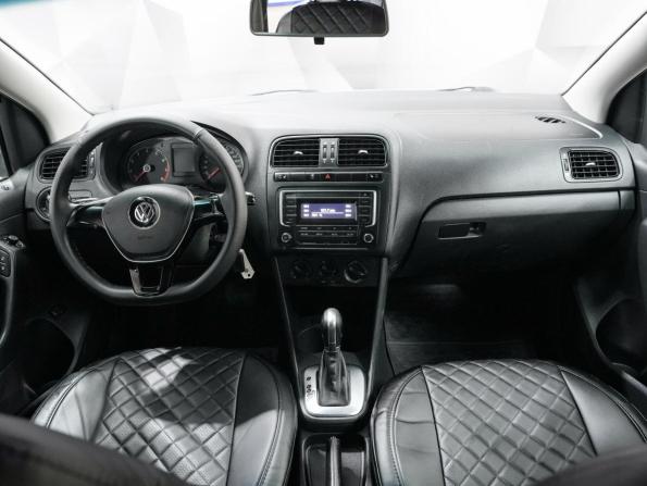 Volkswagen Polo V Рестайлинг с пробегом 2016 года, цена 910 000 рублей, 155448 км, седан, Автокод Объявления