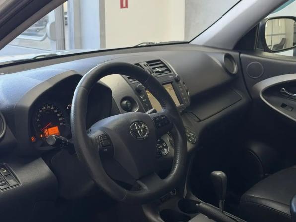 Toyota RAV4 III (XA30) Рестайлинг с пробегом 2012 года, цена 1 470 000 рублей, 259000 км, внедорожник, Автокод Объявления