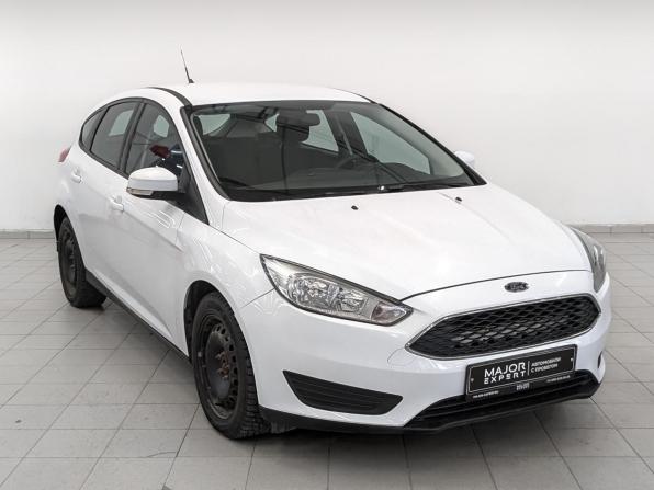 Ford Focus III Рестайлинг с пробегом 2017 года, цена 995 000 рублей, 90939 км, хэтчбек, Автокод Объявления