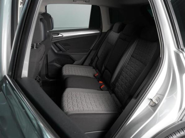 Volkswagen Tiguan II Рестайлинг с пробегом 2021 года, цена 2 969 000 рублей, 64819 км, внедорожник, Автокод Объявления