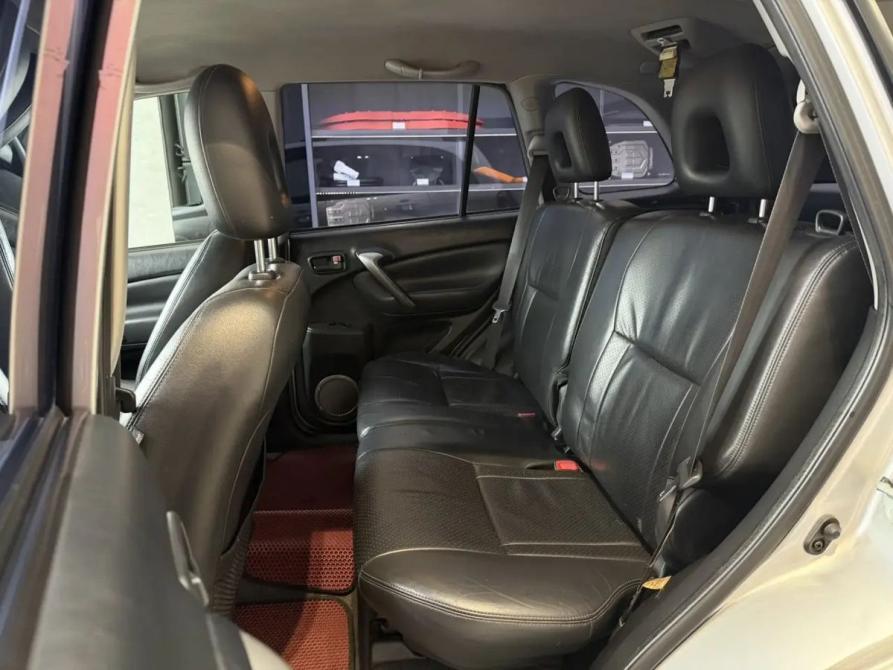 Toyota RAV4 II (XA20) Рестайлинг Новосибирск  - изображение 13