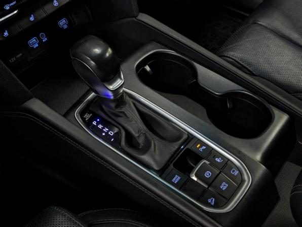Hyundai Santa Fe IV с пробегом 2018 года, цена 2 780 000 рублей, 133586 км, внедорожник, Автокод Объявления