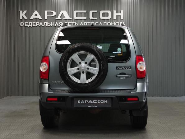 Chevrolet Niva I Рестайлинг с пробегом 2015 года, цена 720 000 рублей, 75000 км, внедорожник, Автокод Объявления