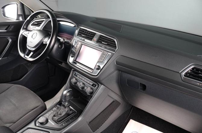 Volkswagen Tiguan II с пробегом 2017 года, цена 2 299 000 рублей, 148197 км, внедорожник, Автокод Объявления