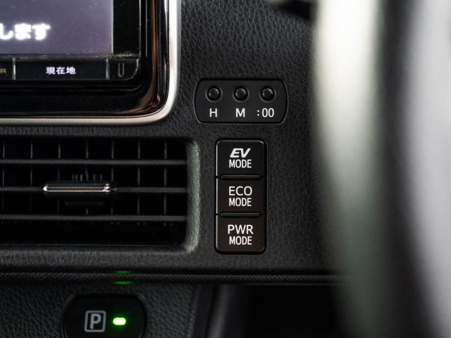 Toyota Noah III (R80) Рестайлинг Иркутск  - изображение 17