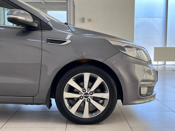 Kia Rio III Рестайлинг с пробегом 2015 года, цена 900 000 рублей, 249217 км, седан, Автокод Объявления