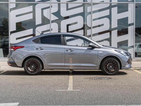 Hyundai Solaris II Рестайлинг с пробегом 2020 года, цена 1 605 000 рублей, 90906 км, седан, Автокод Объявления