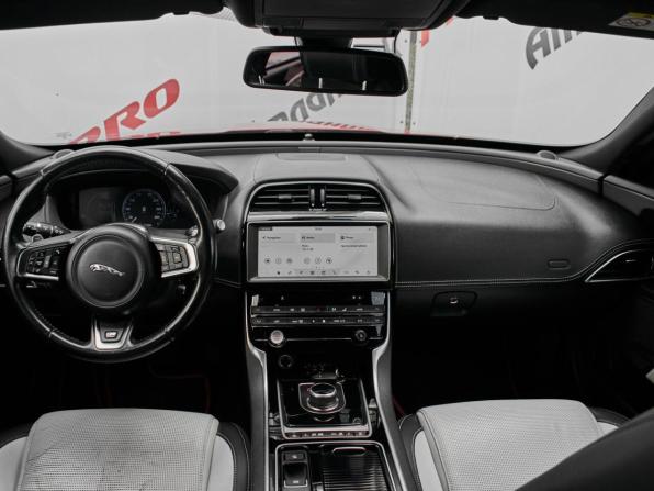 Jaguar XE I с пробегом 2017 года, цена 1 950 000 рублей, 128761 км, седан, Автокод Объявления
