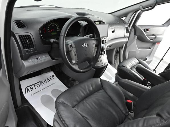 Hyundai Grand Starex I с пробегом 2011 года, цена 999 000 рублей, 156000 км, минивэн, Автокод Объявления