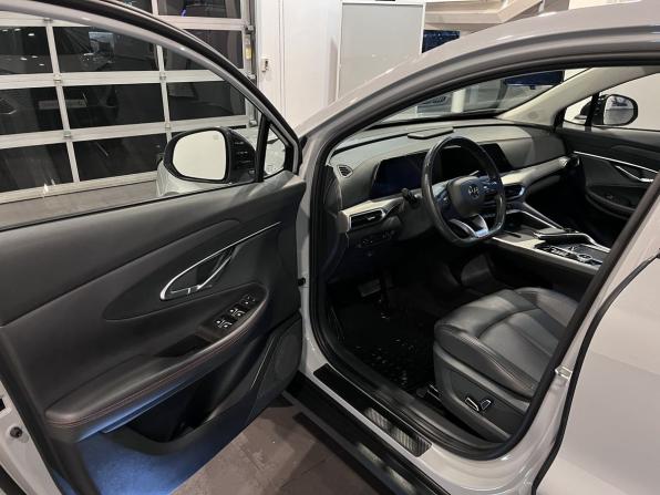 Changan UNI-T I с пробегом 2023 года, цена 2 460 000 рублей, 44533 км, внедорожник, Автокод Объявления