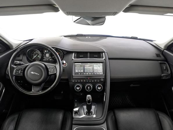 Jaguar E-Pace I с пробегом 2018 года, цена 2 795 000 рублей, 90110 км, внедорожник, Автокод Объявления