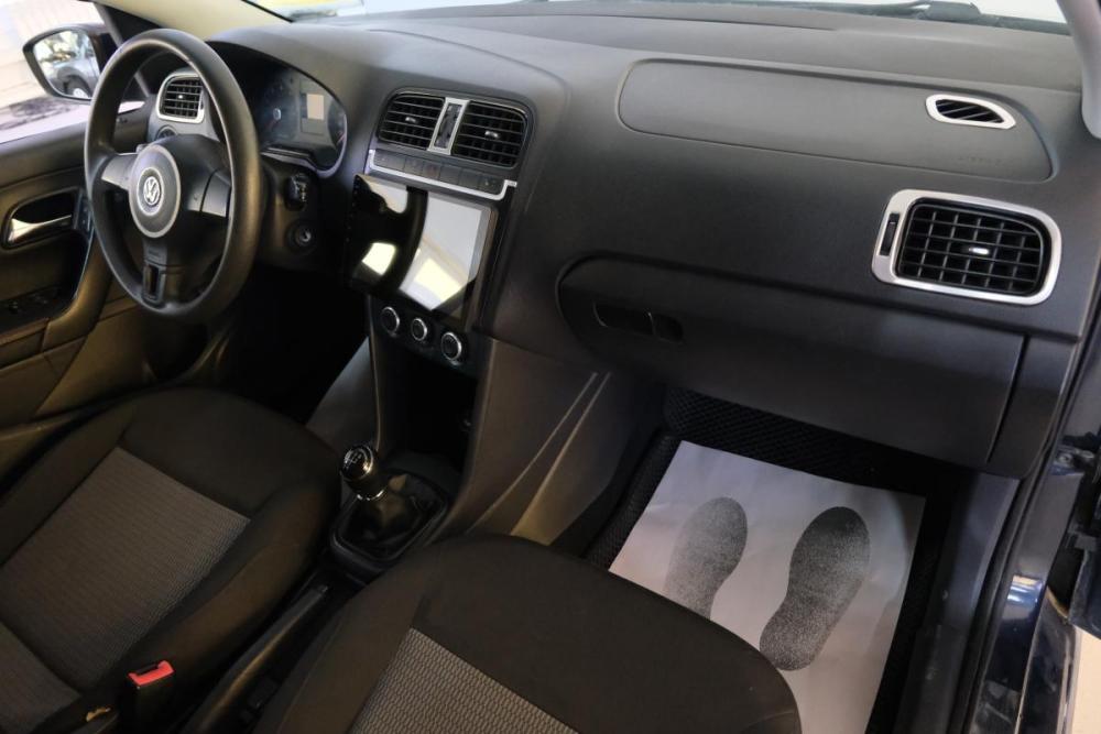 Volkswagen Polo V Омск  - изображение 20
