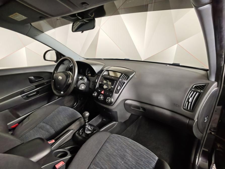 Kia Ceed I Москва  - изображение 13