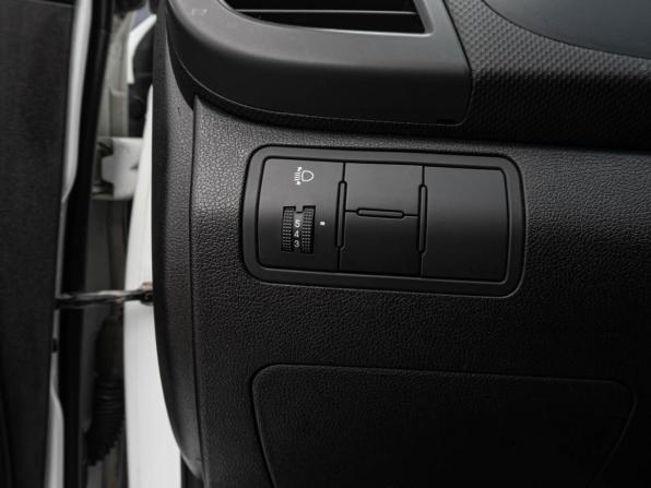 Hyundai Solaris I Рестайлинг с пробегом 2015 года, цена 880 000 рублей, 119386 км, седан, Автокод Объявления