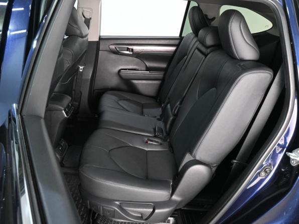 Toyota Highlander IV (XU70) с пробегом 2021 года, цена 6 999 000 рублей, 54614 км, внедорожник, Автокод Объявления